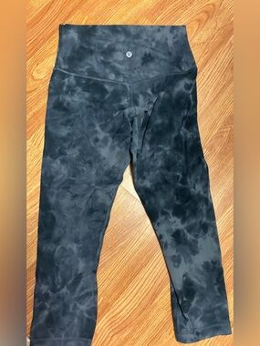 Lululemon Align High Rise Crop 21" Diamond Dye Graphite Grey Size 6
